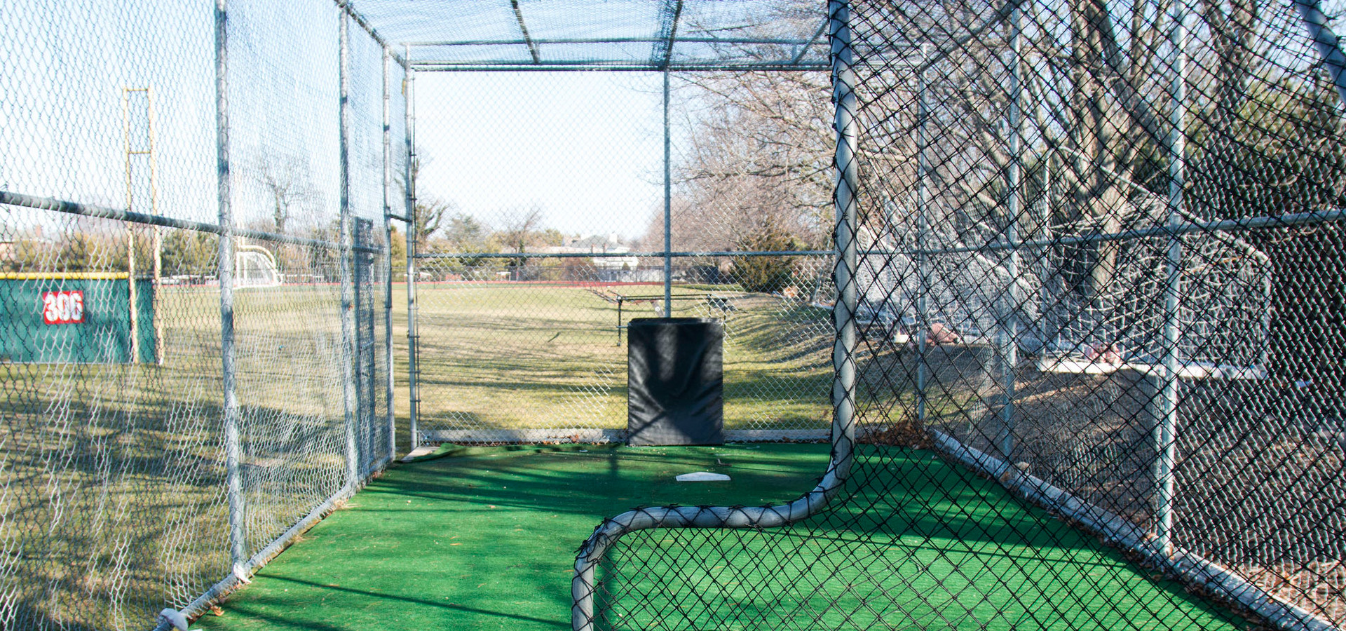 Outdoor batting cage